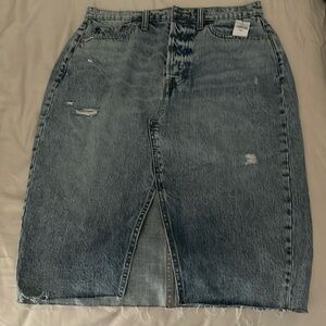 GAP NWT, size 8/29 Tall